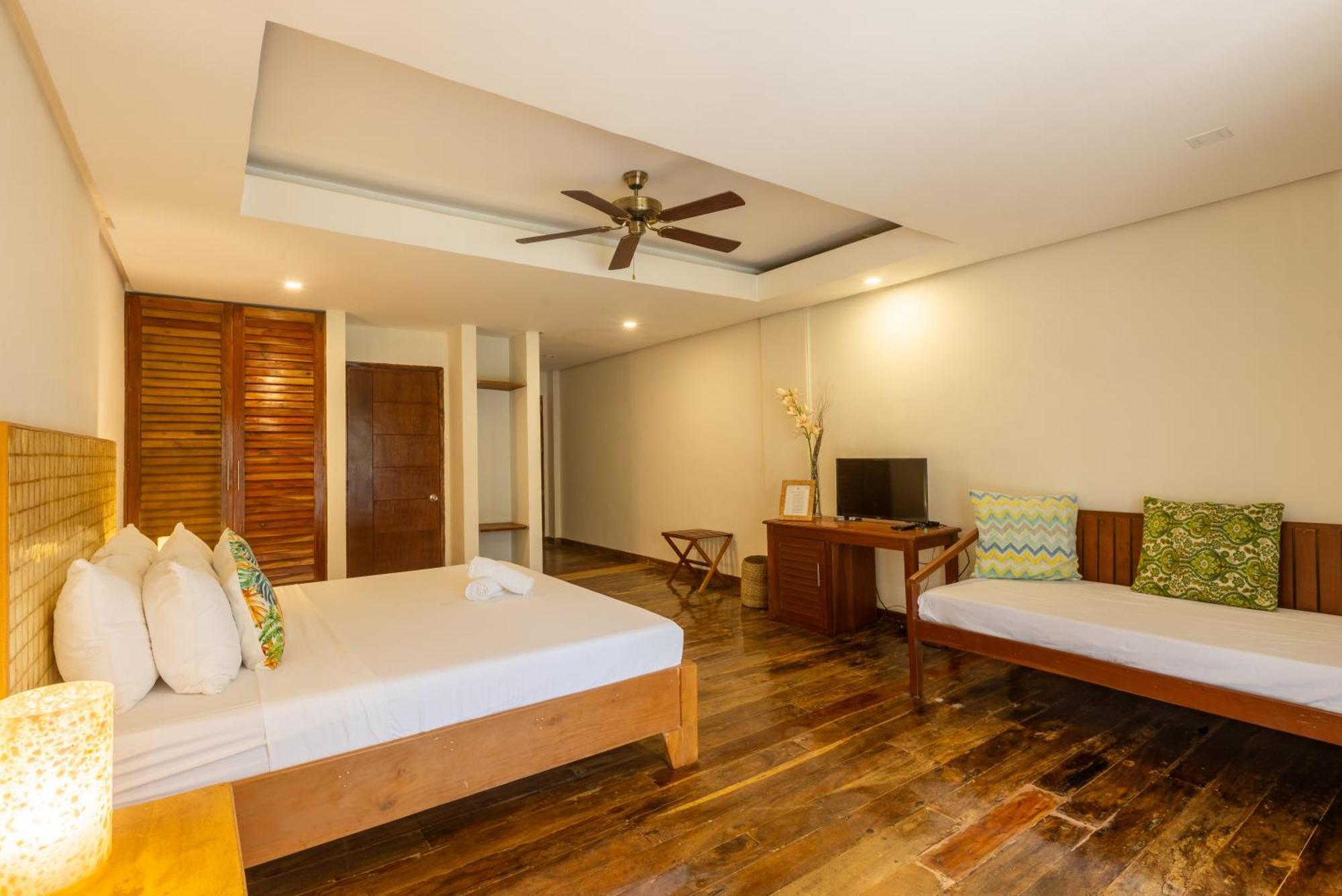 Nabulao Beach Resort Hinoba-an Eksteriør bilde