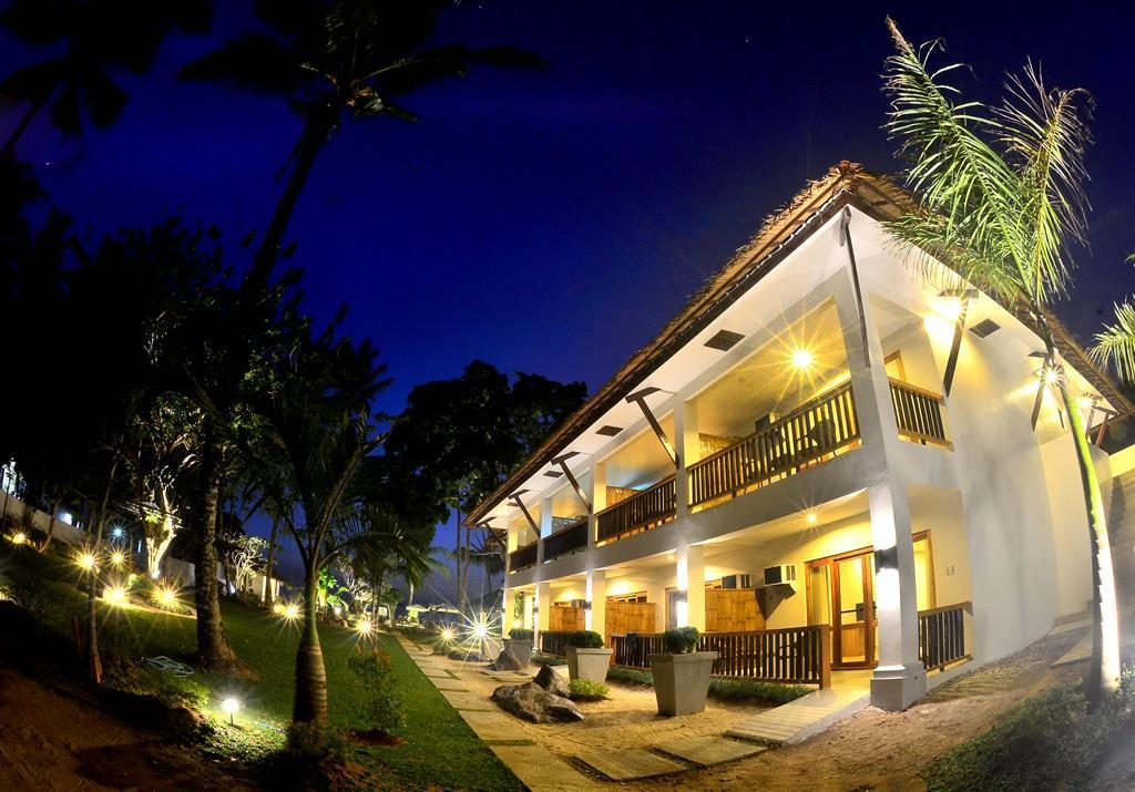 Nabulao Beach Resort Hinoba-an Eksteriør bilde