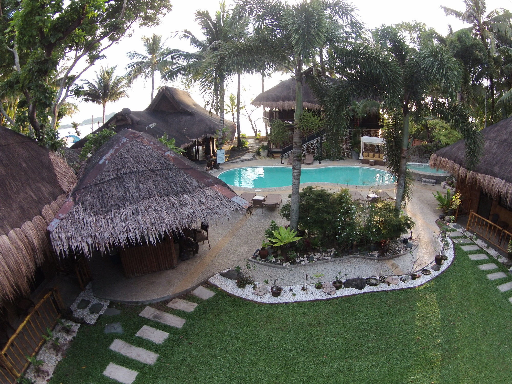 Nabulao Beach Resort Hinoba-an Eksteriør bilde